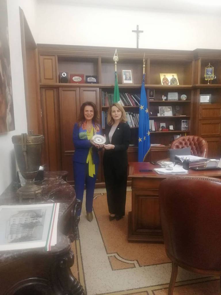 Il prefetto Padovano ha ricevuto l'ambasciatrice Kosovo